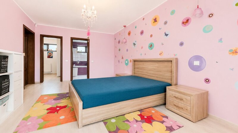 Clinceni vila individuala cu piscina 1.027 mp teren